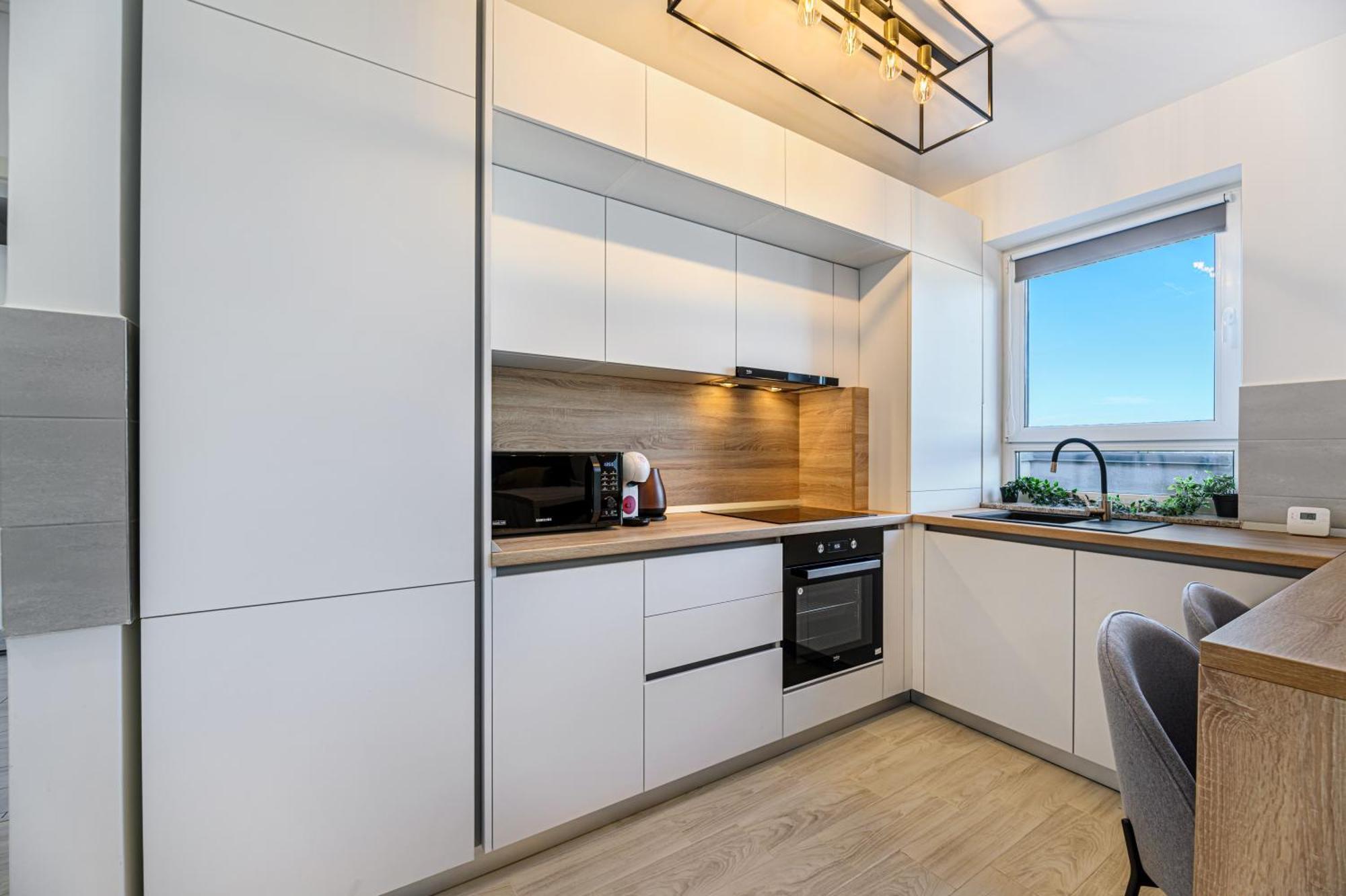 Koa - The Box Apartment Brasov Exterior photo