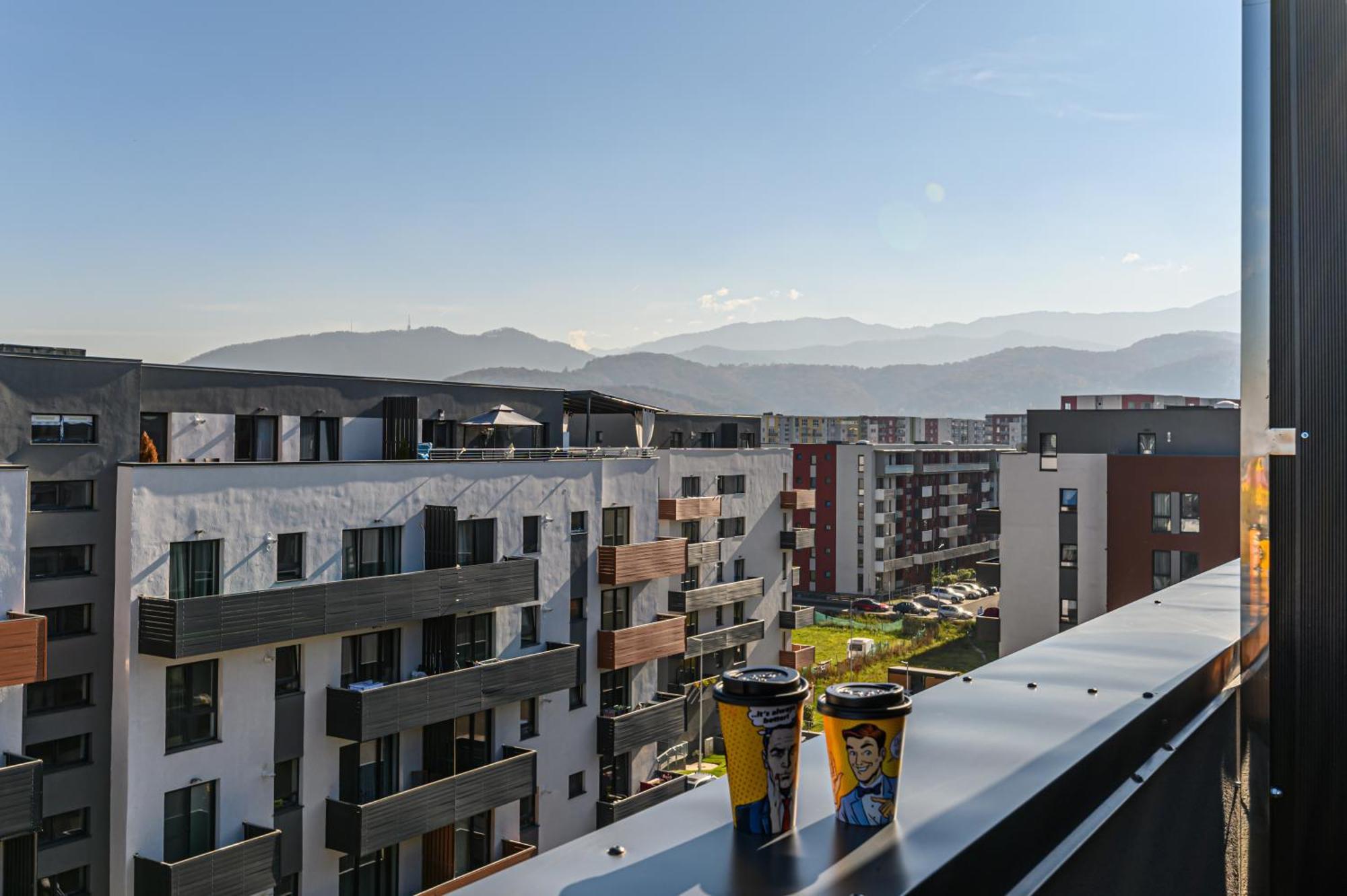 Koa - The Box Apartment Brasov Exterior photo